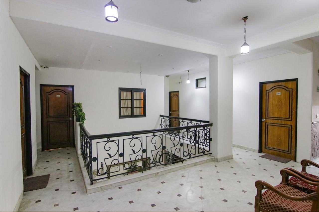 Fabhotel Singh Suite Gurgaon Exterior photo
